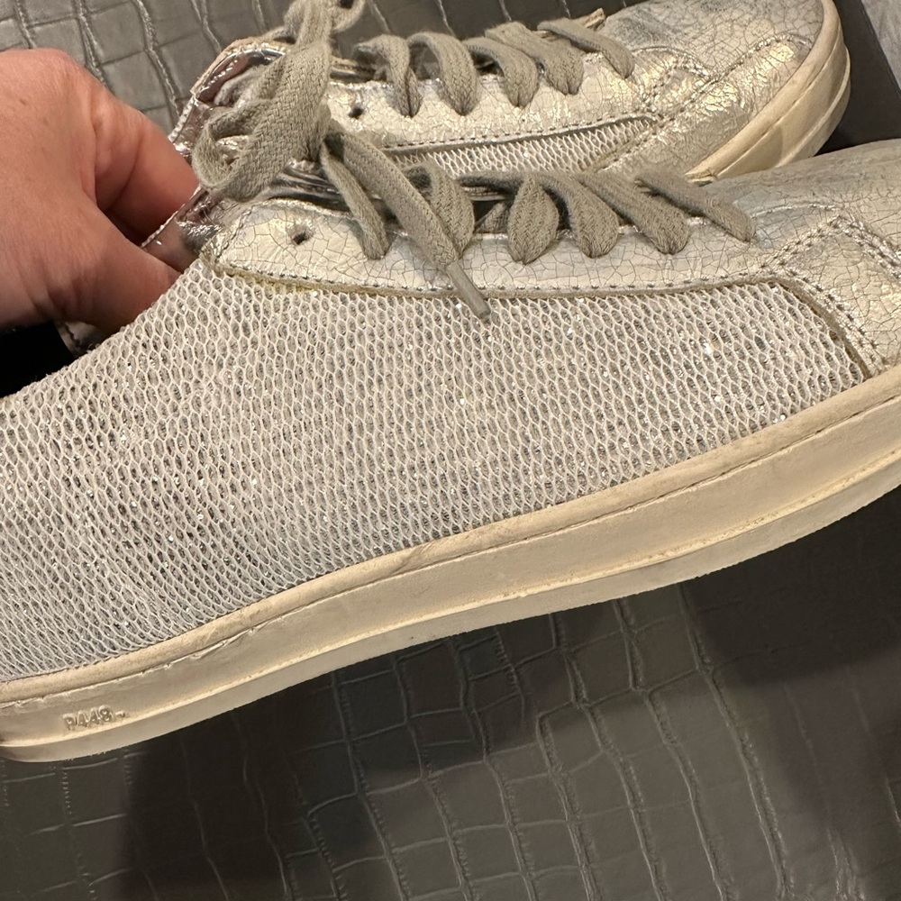 Super cute P488! Sparkly and fun! Gently worn size 38. Worn a few times only.